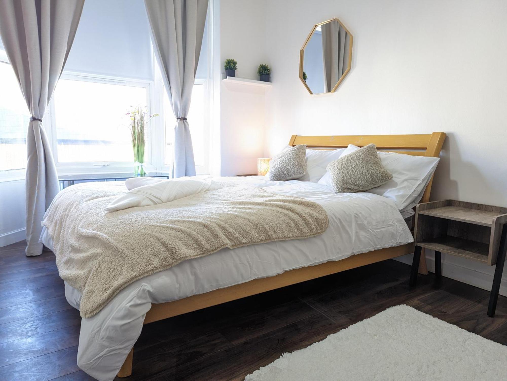 Inner-City Apartments - Basic Amenites Cardiff Ngoại thất bức ảnh